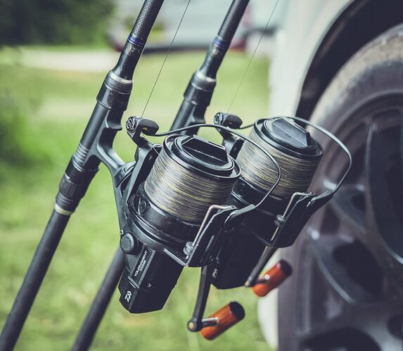 daiwa-tournament-5000be-reels-1024x892