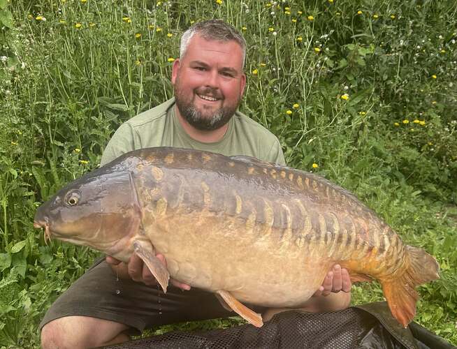 east delph 37lb mirror